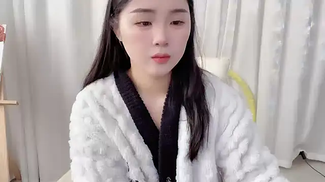 Snapshot of SU__SU chatting on January 7, 2025, 4:18 am SU SU online show from January 7, 2025, 4:18 am