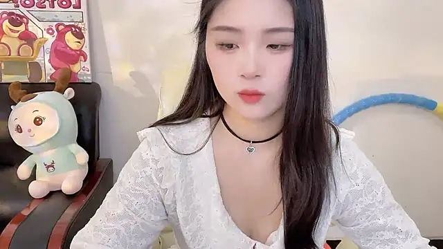 Snapshot of SU__SU chatting on March 11, 2025, 7:26 am SU SU online show from March 11, 2025, 7:26 am