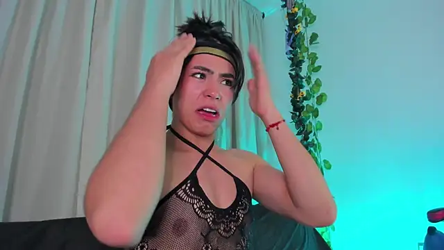 Little michell online show from January 19, 2026, 2:26 am