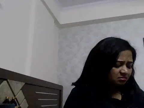 manvi199407 online show from November 4, 2025, 1:43 pm