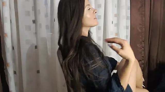 SweetBabyGirl212 online show from September 28, 2025, 4:12 pm