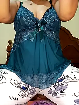 Sahar sexy online show from November 3, 2025, 3:35 pm