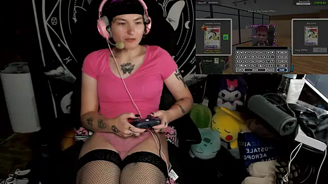 BrandiWRLD 999 online show from December 4, 2024, 7:01 pm