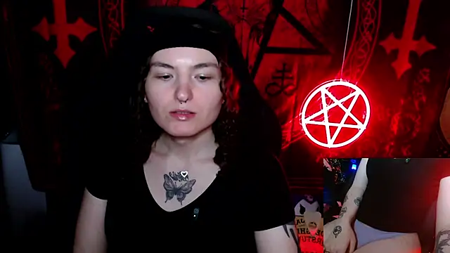 BrandiWRLD 999 online show from October 6, 2025, 8:28 pm