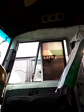 ardiente47 online show from March 22, 2025, 3:20 pm