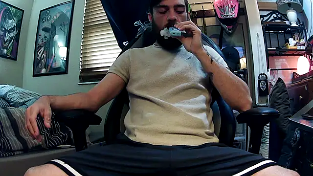 slutty guy12 online show from March 1, 2025, 6:32 pm