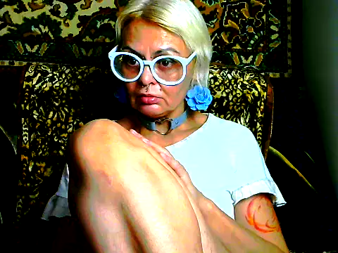 Gardener of Illusions online show from November 12, 2025, 1:00 pm