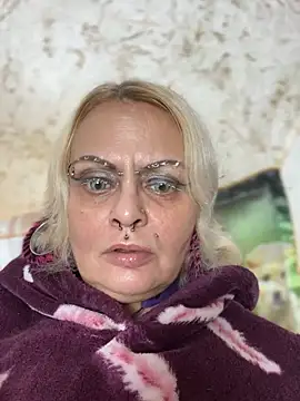 Gardener of Illusions online show from May 31, 2026, 9:27 pm
