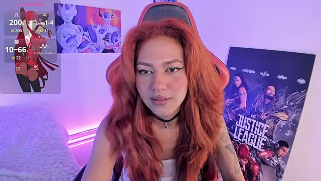 keendaall online show from September 26, 2025, 3:49 pm