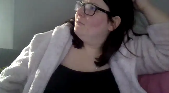 Curvy-Clare-30 online show from December 22, 2024, 11:54 am
