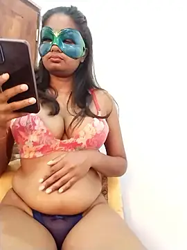 Snapshot of Zaraangle chatting on January 17, 2026, 4:28 am Zaraangle online show from January 17, 2026, 4:28 am