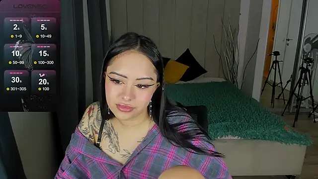 baby  kim online show from February 20, 2025, 8:36 pm