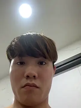 Snapshot of thehornyboyz chatting on January 18, 2025, 2:12 pm thehornyboyz online show from January 18, 2025, 2:12 pm