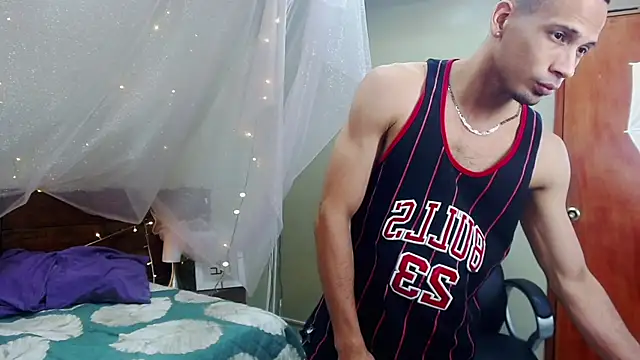 SonicJ25 online show from January 22, 2025, 9:43 pm