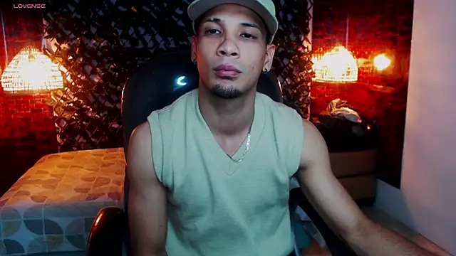 SonicJ25 online show from March 12, 2025, 3:13 am