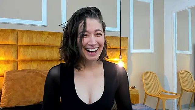 Snapshot of adarussell chatting on January 18, 2025, 12:57 pm adarussell online show from January 18, 2025, 12:57 pm