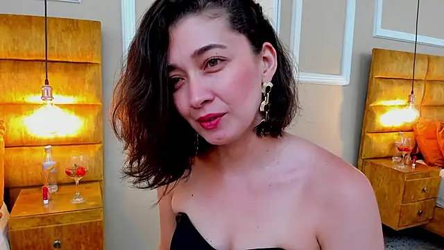 Snapshot of adarussell chatting on January 26, 2025, 5:23 pm adarussell online show from January 26, 2025, 5:23 pm