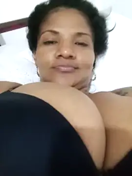 alejandraboobs07 online show from December 6, 2024, 3:41 am