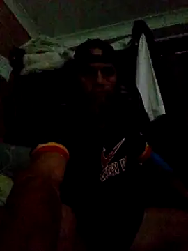 Deonlonely1 online show from October 22, 2025, 1:11 pm