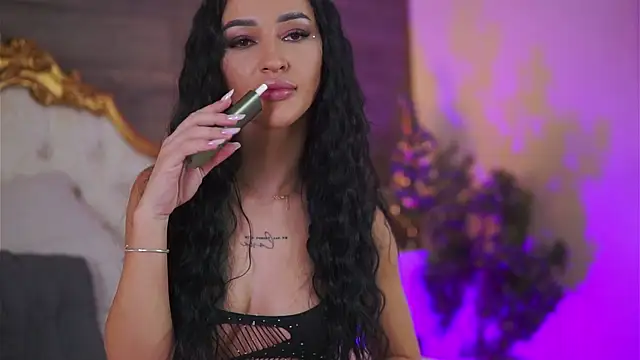 DeniseDevilles online show from January 7, 2025, 1:14 pm