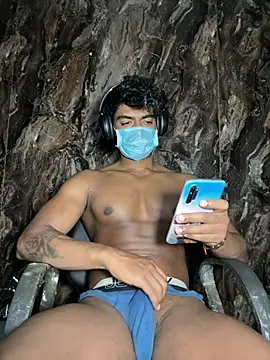 rony6663 online show from March 27, 2026, 8:09 am