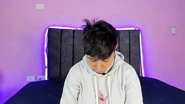 AbbySmiitth  online show from January 16, 2025, 12:20 pm