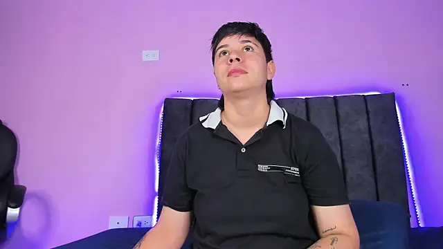 AbbySmiitth  online show from January 16, 2025, 3:24 pm