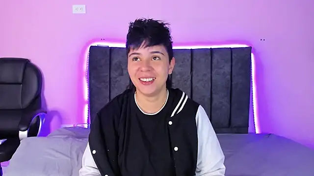 AbbySmiitth  online show from January 23, 2025, 12:19 pm