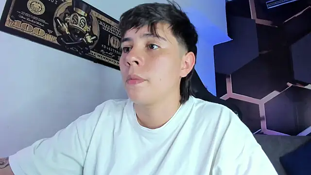 AbbySmiitth  online show from October 8, 2025, 7:00 pm