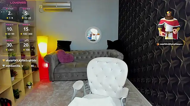 Snapshot of nicolee___19 chatting on March 11, 2025, 10:31 pm nicolee 19 online show from March 11, 2025, 10:31 pm