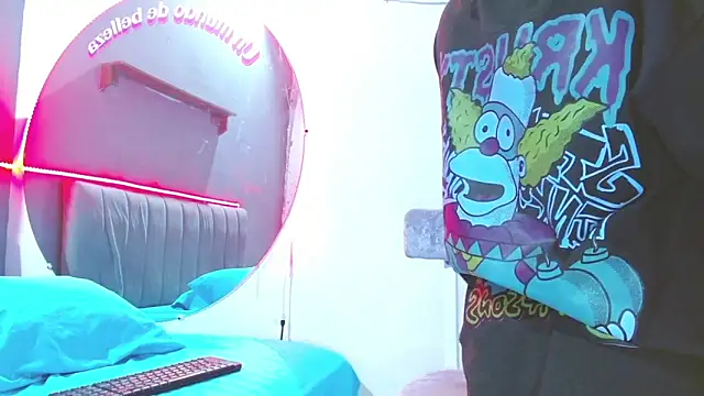 Snapshot of minimi_naty chatting on February 6, 2025, 10:21 pm minimi naty online show from February 6, 2025, 10:21 pm