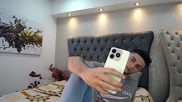 MrWilliseo online show from February 6, 2025, 8:02 pm