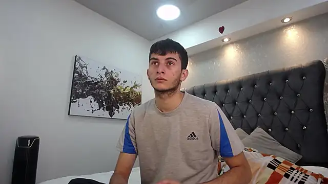 MrWilliseo online show from March 14, 2025, 7:44 pm