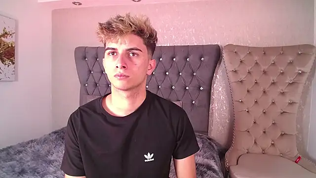 MrWilliseo online show from September 26, 2025, 2:26 am