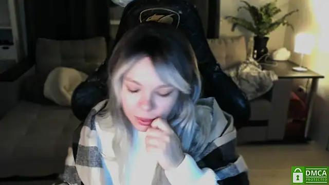 whoa-hoa-hoa-hoa-hoa online show from December 2, 2024, 5:59 pm