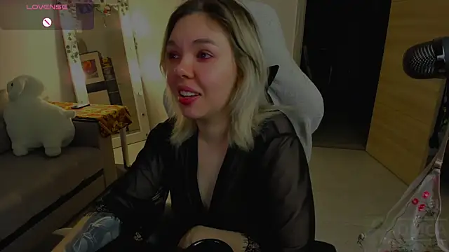 whoa-hoa-hoa-hoa-hoa online show from February 14, 2026, 3:42 pm