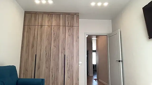 cute mark online show from March 27, 2026, 8:20 am