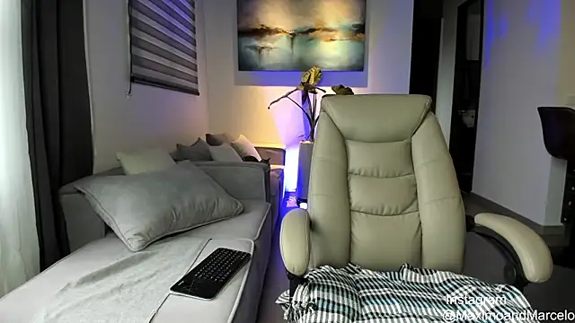 Maximo Marcelo online show from March 14, 2025, 12:07 pm