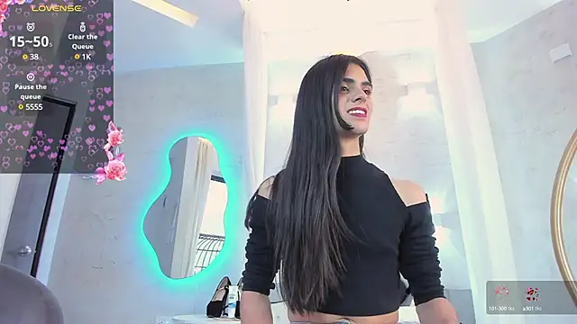 Venusflame   online show from February 12, 2025, 8:29 pm