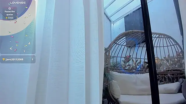 Venusflame   online show from September 26, 2025, 12:09 pm