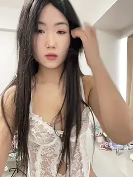 xyebobs online show from March 10, 2025, 7:10 am