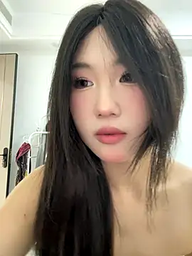 xyebobs online show from October 5, 2025, 2:59 pm