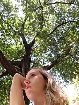 Snapshot of Public_Katrisha chatting on January 15, 2025, 2:02 pm Public Katrisha online show from January 15, 2025, 2:02 pm