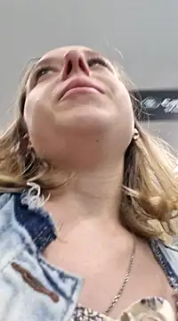 Snapshot of Public_Katrisha chatting on January 21, 2025, 4:58 pm Public Katrisha online show from January 21, 2025, 4:58 pm