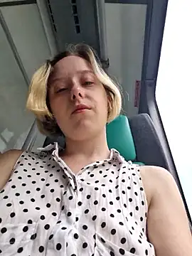 Public Katrisha online show from January 7, 2026, 2:08 pm