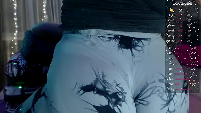  Sexy-Mia  online show from December 27, 2024, 1:50 pm