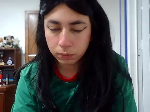 Snapshot of Yasmin_Paez99 chatting on June 11, 2026, 11:14 pm Yasmin Paez99 online show from June 11, 2026, 11:14 pm