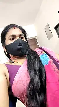 Snapshot of Tamilrojanew chatting on December 11, 2024, 7:36 pm Tamilrojanew online show from December 11, 2024, 7:36 pm