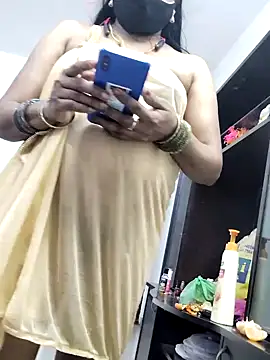 Snapshot of Tamilrojanew chatting on December 12, 2024, 5:52 am Tamilrojanew online show from December 12, 2024, 5:52 am