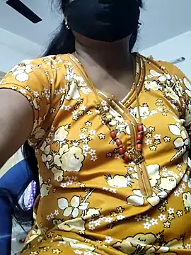 Snapshot of Tamilrojanew chatting on May 16, 2026, 10:36 am Tamilrojanew online show from May 16, 2026, 10:36 am